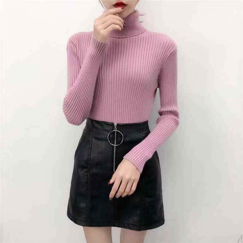 Valaria Turtleneck